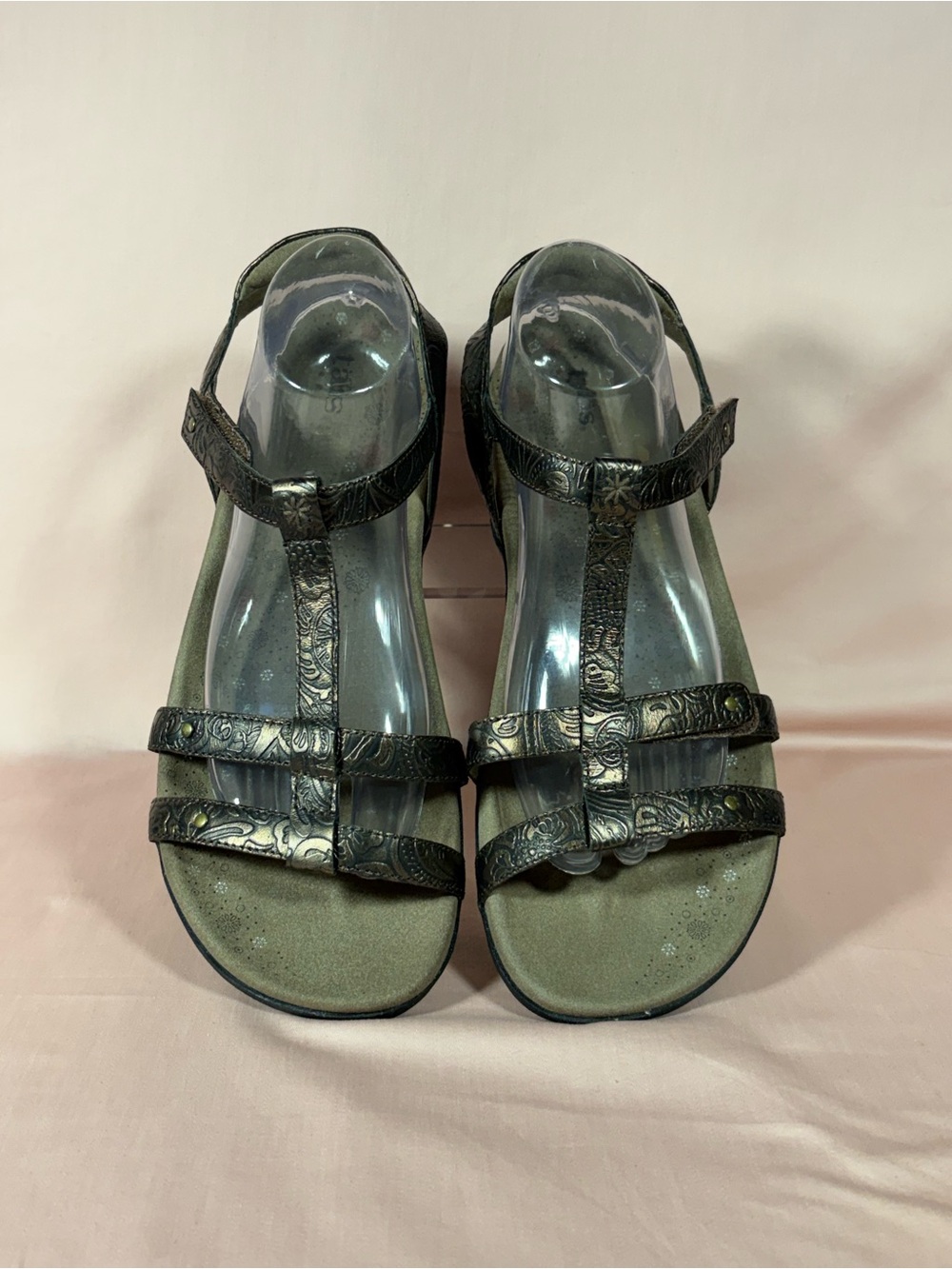 Taos Footwear Trophy 2 Strappy Bronze Metallic Sandals Women's Size 11 - Picture 4 of 12